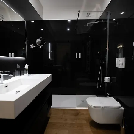 Ai 2 G - Luxury 3* Bari