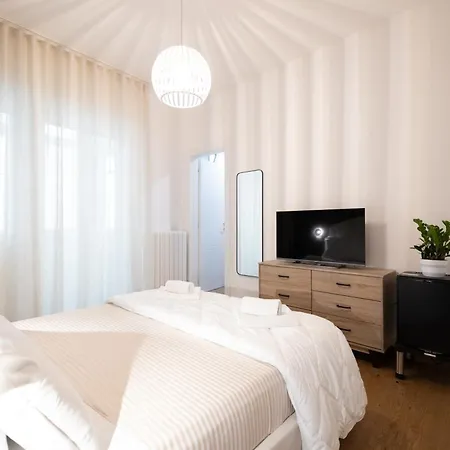 Πανσιόν Ai 2 G - Luxury 3*